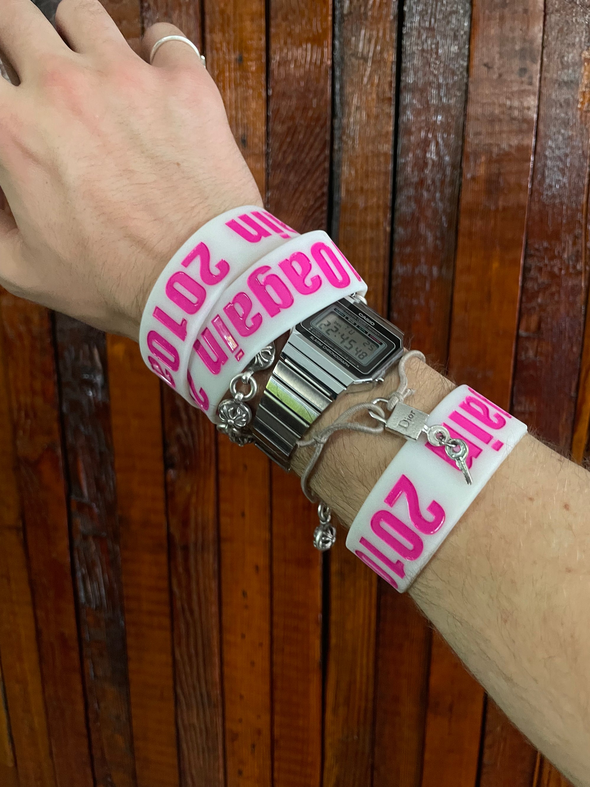 2010 again rubber bracelet