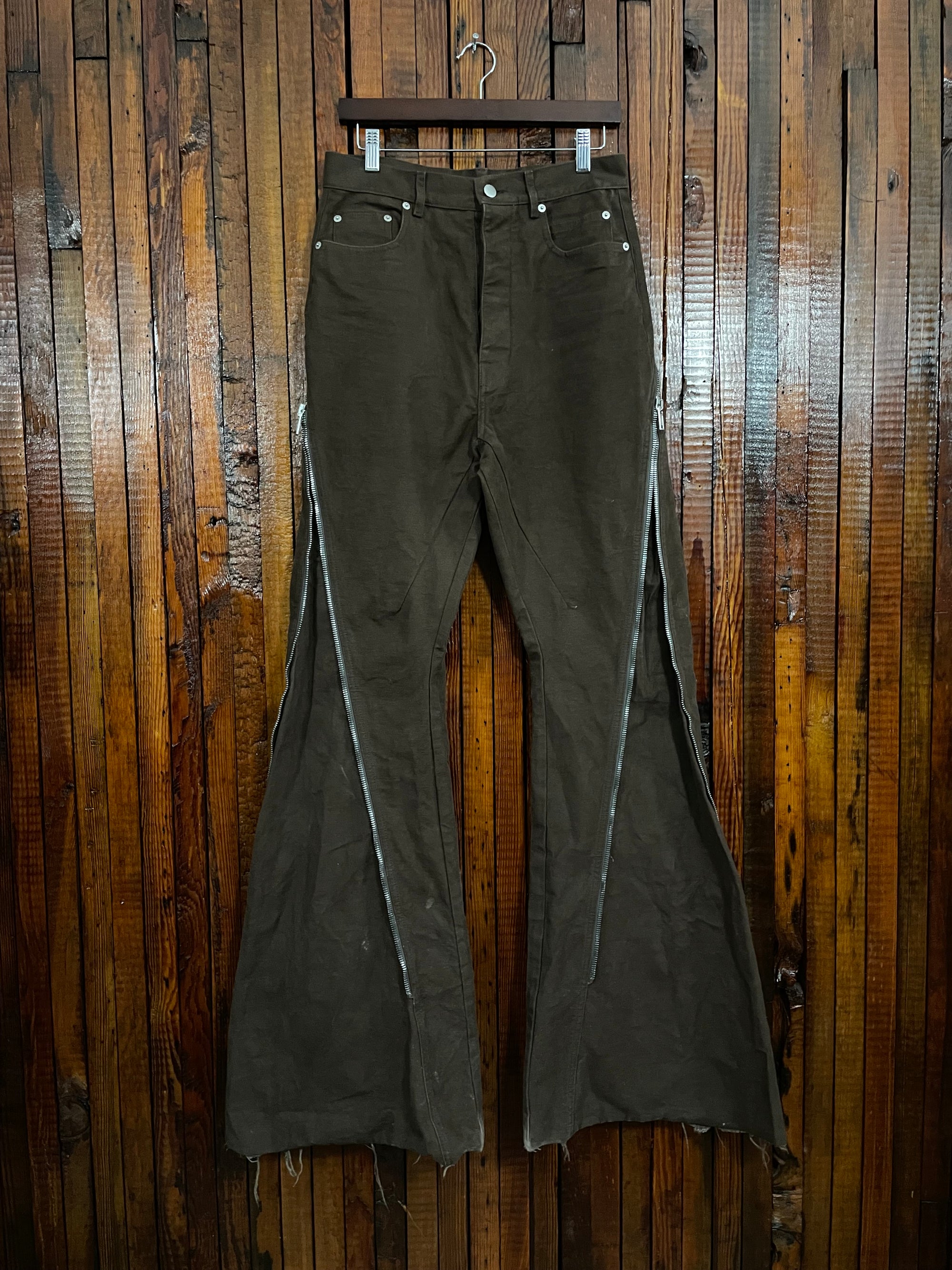 Rick Owen’s “brown suede” Bolan bananas