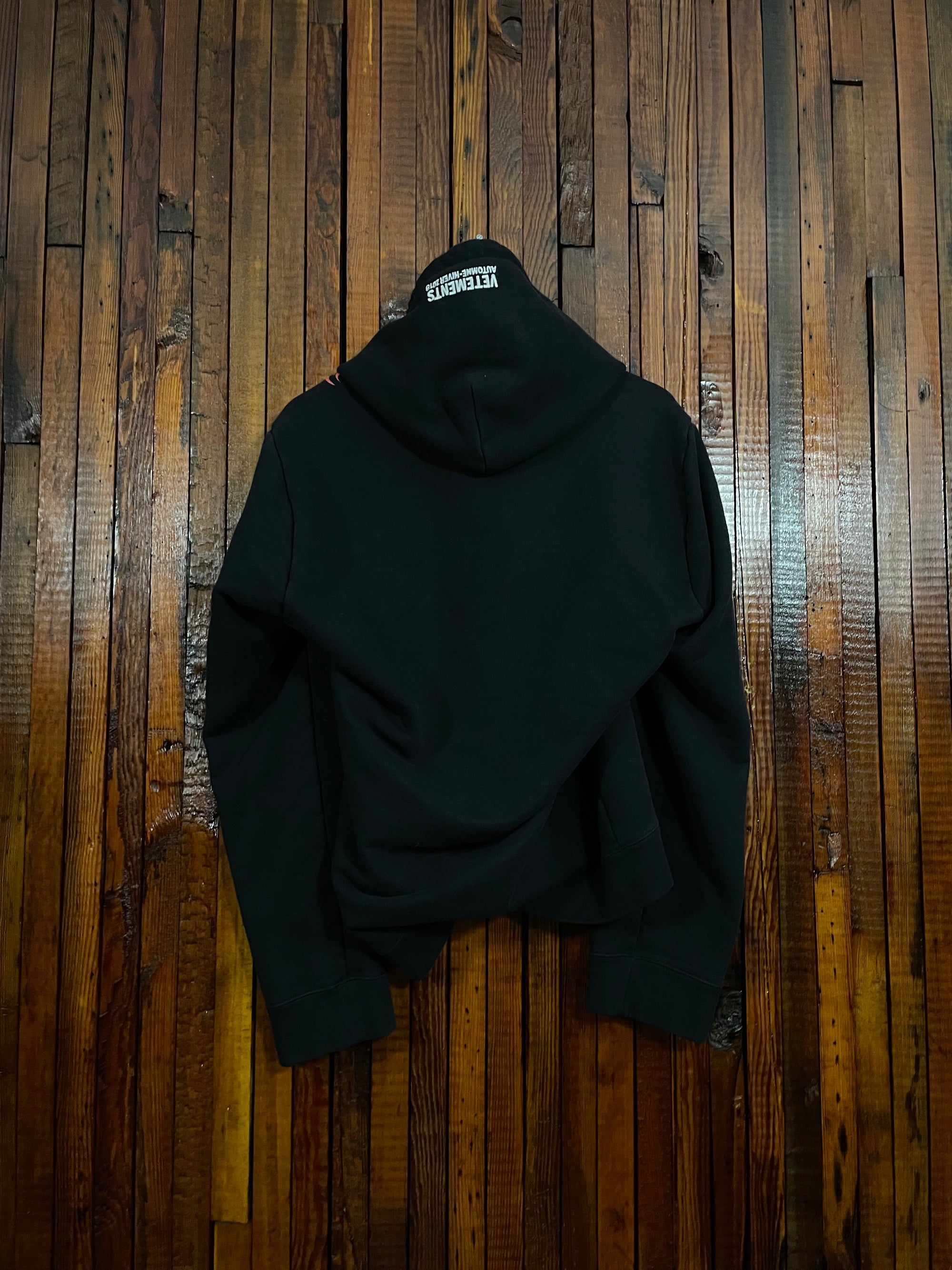 Aw18 Vetements misplaced skull hoodie