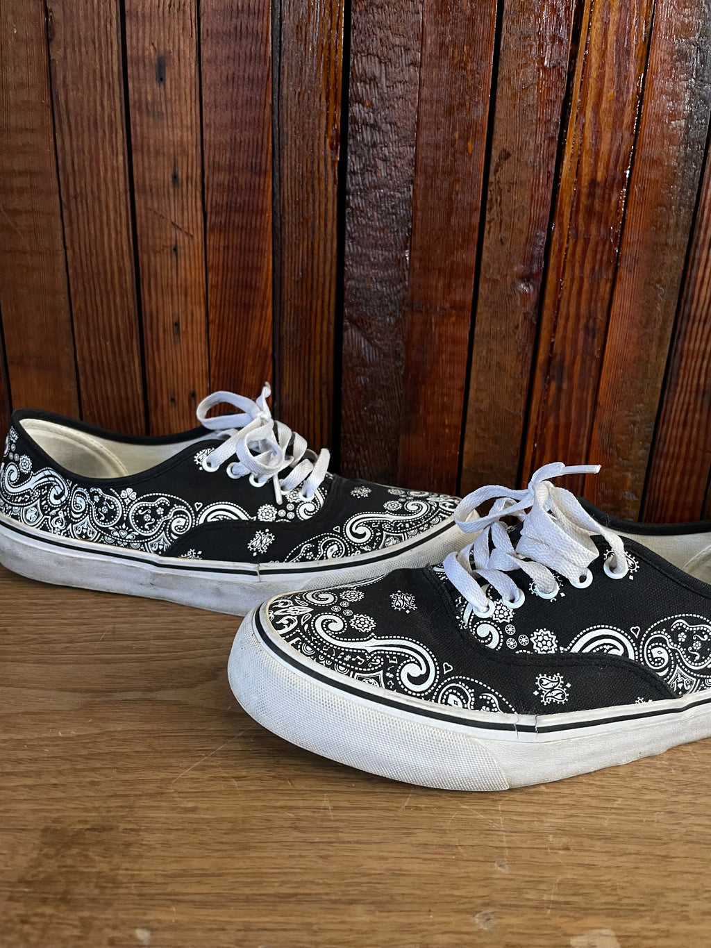Number (N)ine Paisley Vans