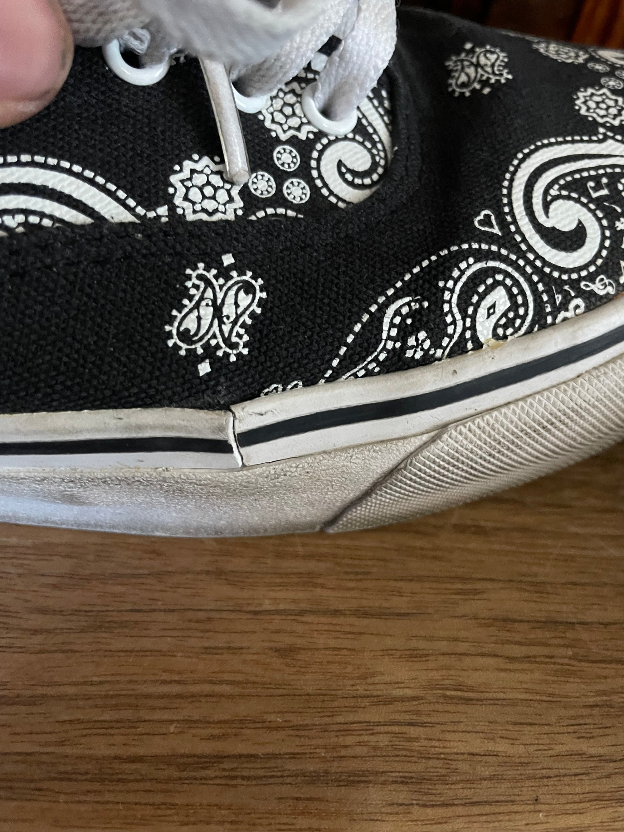 Number (N)ine Paisley Vans